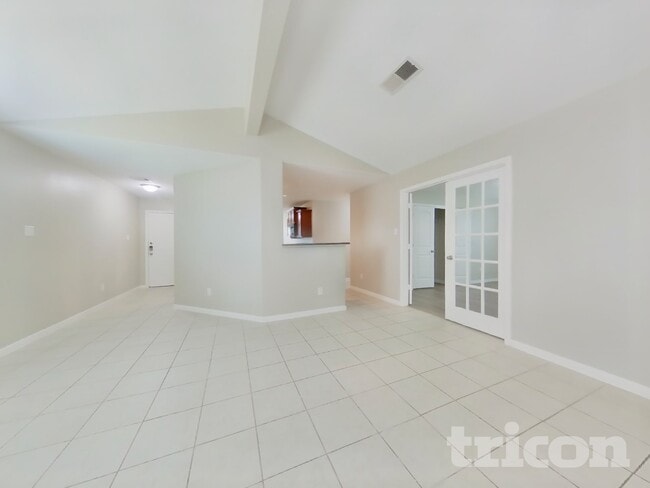 Photo - 432 Palomino Stand Dr