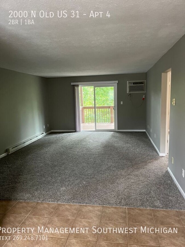 Photo - 2000 US-31 Unit Apt 4