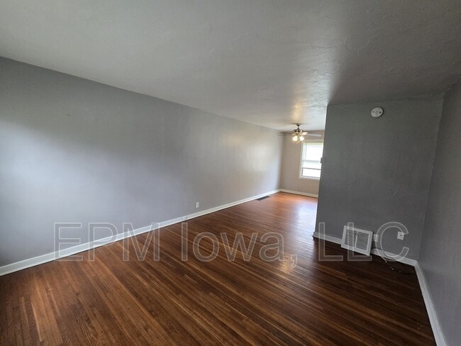 Building Photo - 271 Madison St Rental