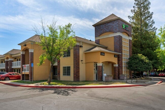 Furnished Studio-Sacramento - South Natomas