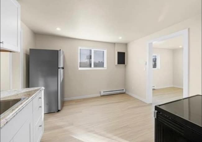 Photo - 517 Yuma St House