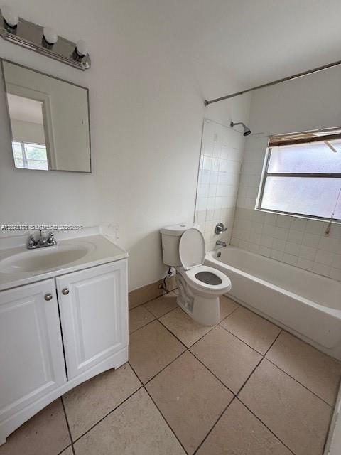 Photo - 2010 NW 59th Wy Unit 1