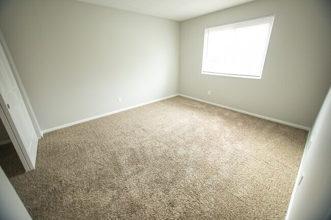 Photo - Stone Creek Apartments