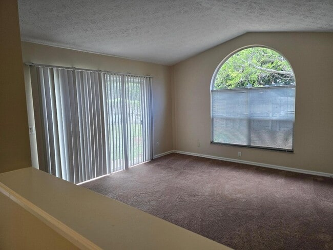 Photo - 2601 SE Creston Ln