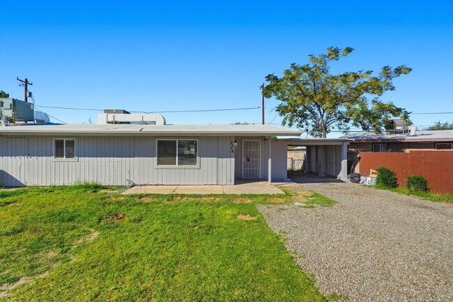 Photo - Beautifully Remodeled Home in a Central Tu...