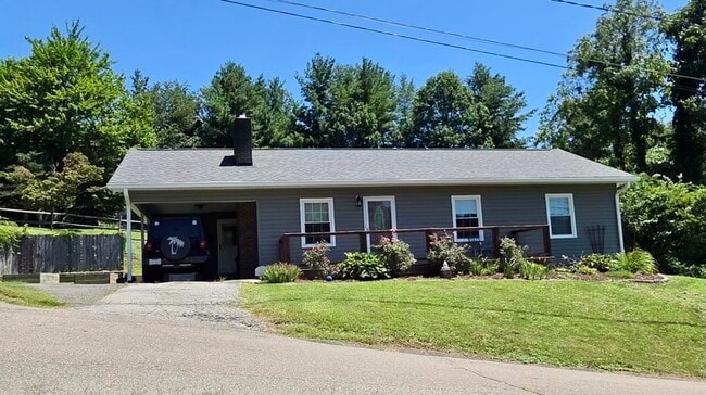 Photo - 420 Sunset Dr