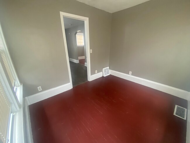 Photo - 2511 N Logan Ave