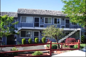 Photo - Carlin Apartments