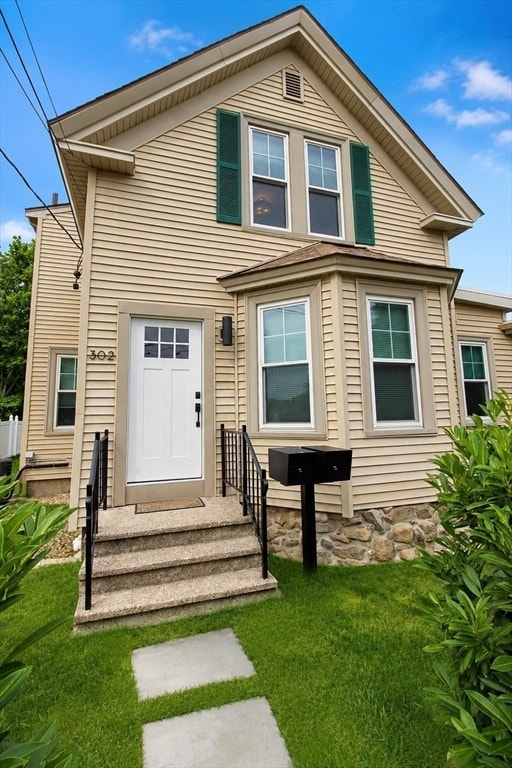 Photo - 302 Pine St Unit 2
