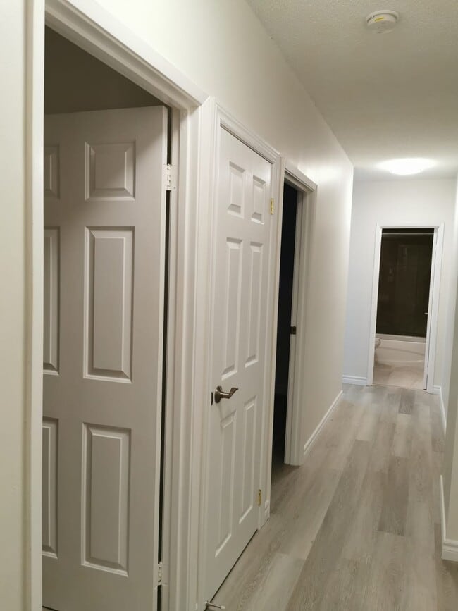 Photo - 1809 Danforth Av Unit 33