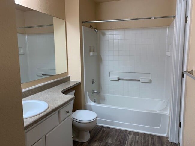 Signature Apartments
