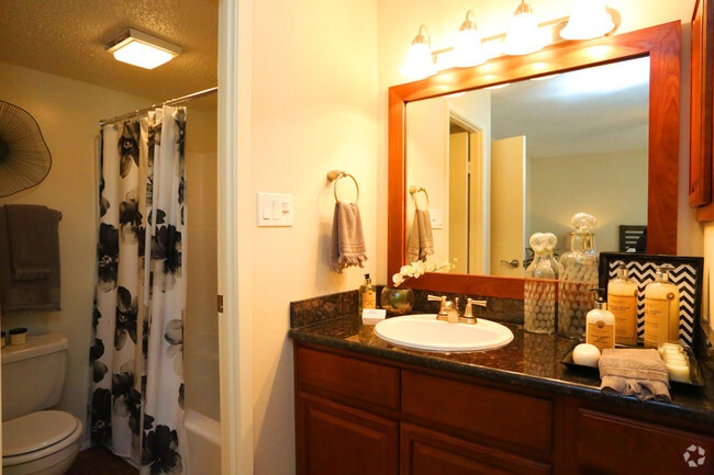 2BR,2BA_1,224 Sq Ft