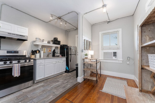 Photo - 304 Power St Unidad ID1268423P