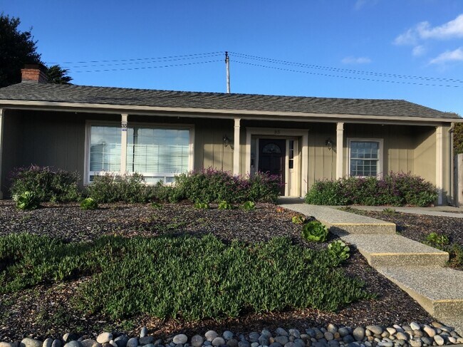 Photo - 33 Garden Ln