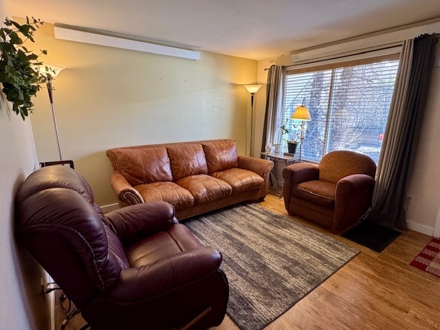 Sala de estar - 330 W 4th St