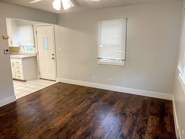 Photo - SJK Dwellings LLC Unidad 926 N 35th Street