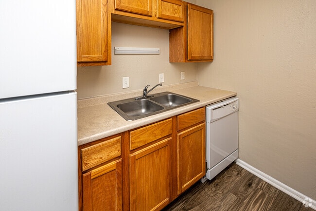 2BR, 1BA - 820SF - Kitchen - Mimosa Place Apartments