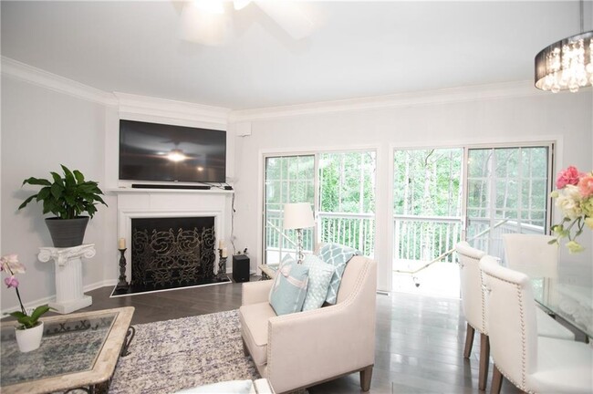 Photo - 4013 Howell Park Rd Townhome