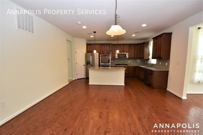 Photo - 7946 Monrovia Dr