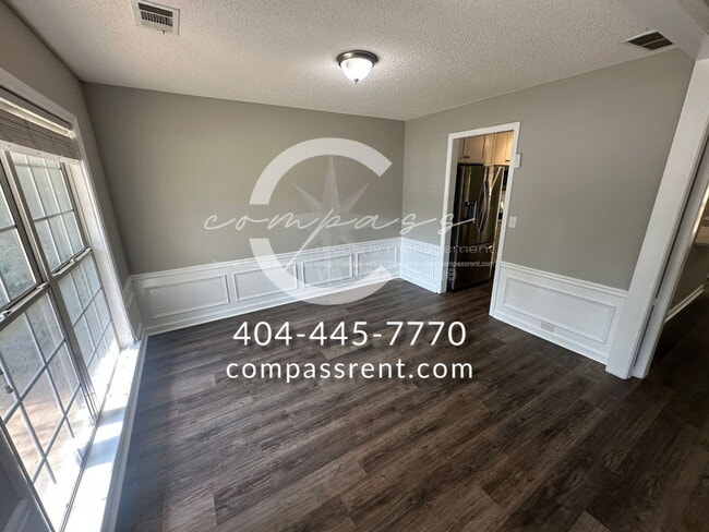 Photo - 2106 Clearvista Dr NW