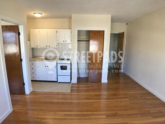 Photo - 1 bedroom in Boston MA 02135