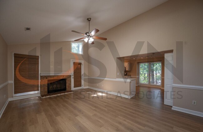 Photo - 5500 Fortunes Ridge Dr Unit 105C