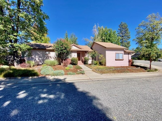 Building Photo - 108 Grey Owl Ct Rental