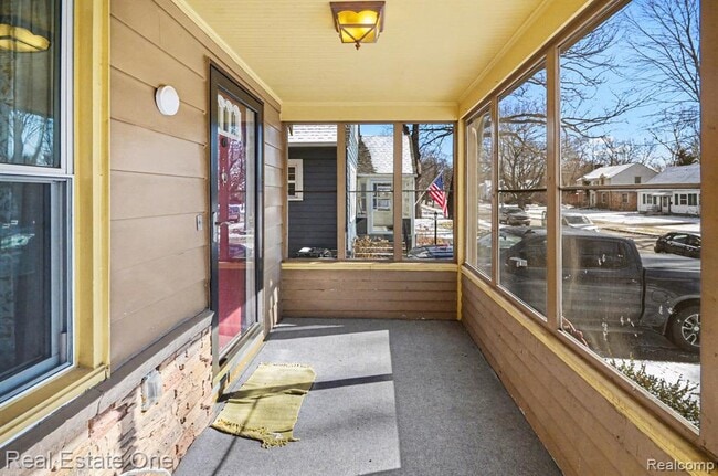 Photo - 1105 E Fifth St