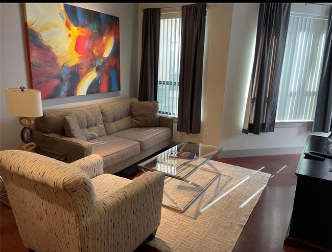Photo - 1901 Post Oak Blvd Unidad 1307 Rental