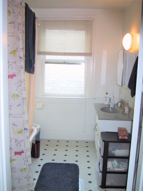 Photo - 5706 Darlington Rd Unit 3rd Flr