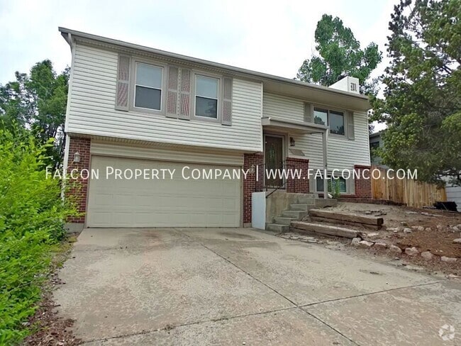 Building Photo - 3930 Beltana Dr Rental