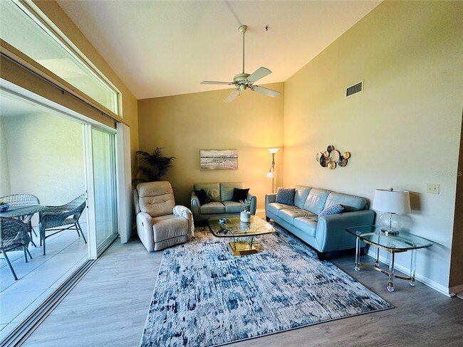 Photo - 6713 Stone River Rd Unit 202