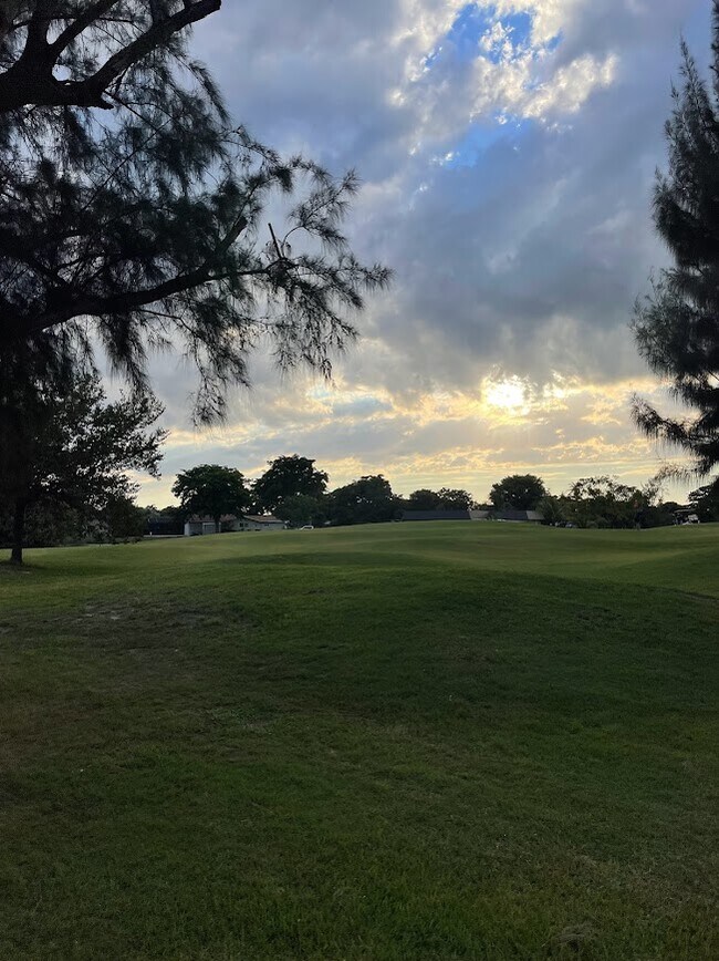 Photo - 2510 SW 81st Ave Unit 405