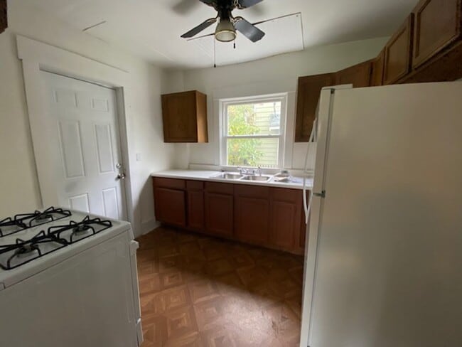 Photo - Large Single-Family Home in East Akron