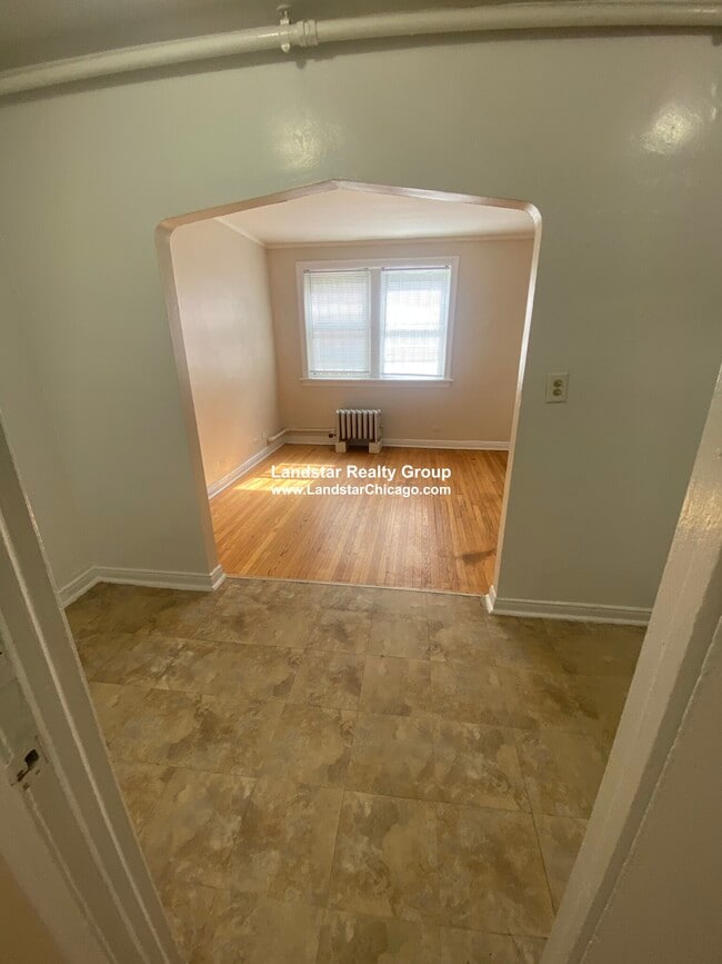 Photo - 6912 N Ravenswood Ave Unit 1B