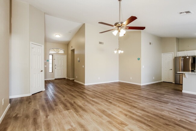 Photo - 13254 W Paradise Ln