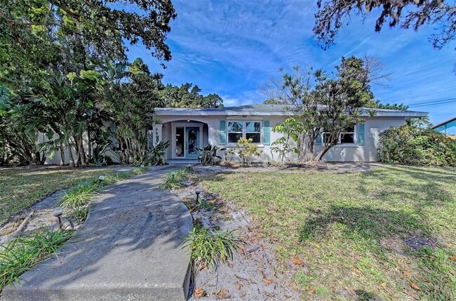 Photo - 756 Hillcrest Dr