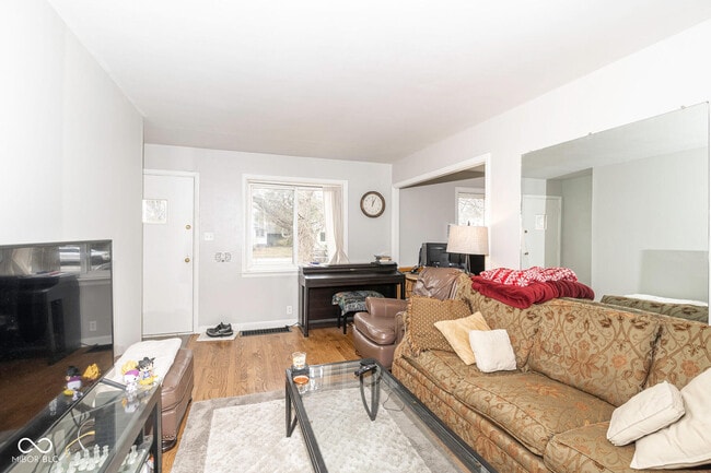 Photo - 5303 N College Ave