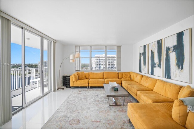 Photo - 2851 NE 183rd St Unit 1816E