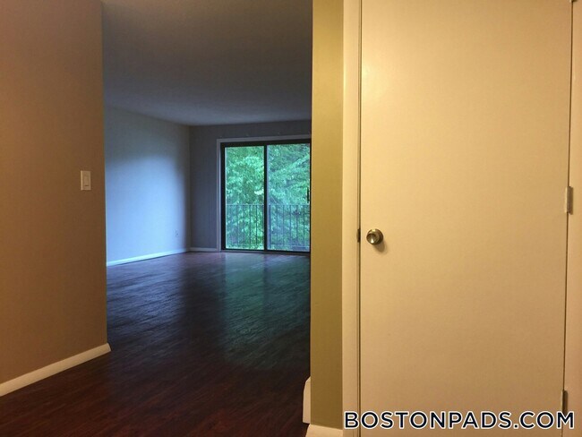 Photo - 7 Gorham Ave Unit 16