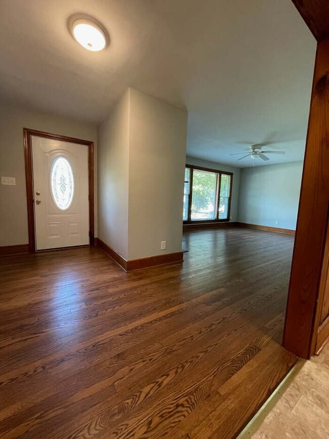 3 Bedrooms 1.5 bath