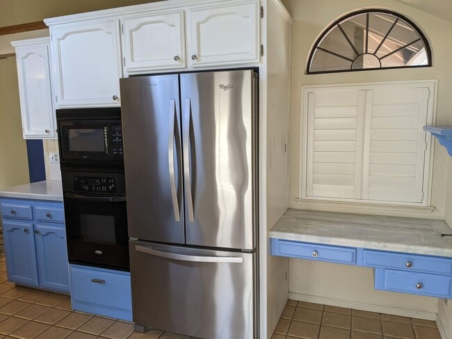 Photo - Spacious Bullard Court 2 bedroom 2 bathroo...