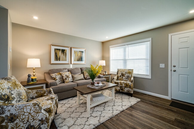 Photo - 513 S Blackhoof St