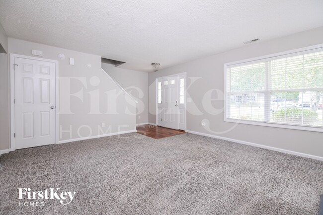 Photo - 4306 Lady Slipper Ln
