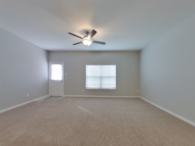 Photo - 23112 Shakespeare Dr