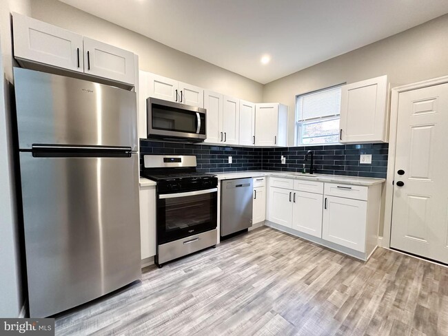 Photo - 2207 S Bonsall St Casa