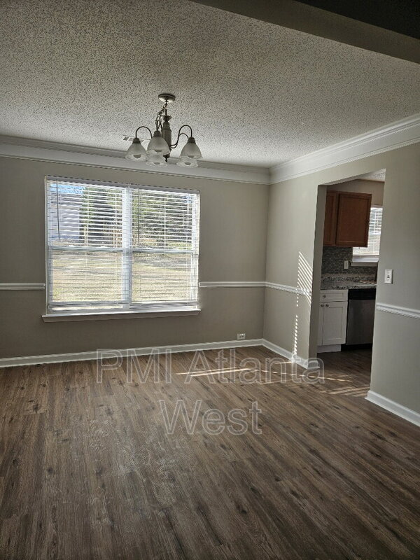 Photo - 1013 Odelle Cir