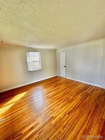 Photo - 3475 Ames St