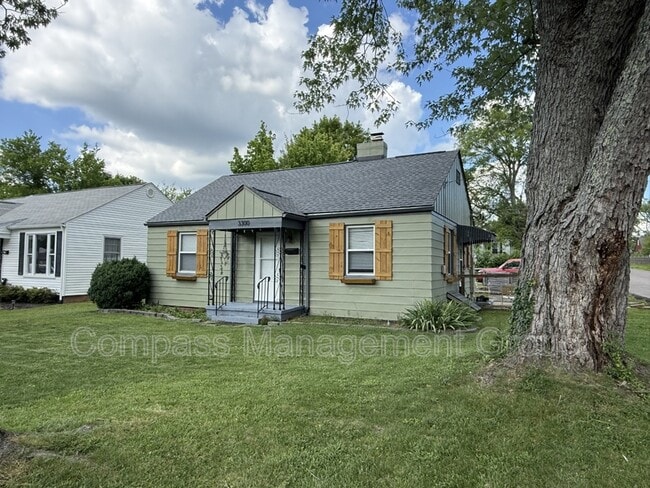 Photo - 3300 Miami St