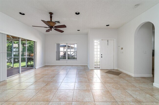 Photo - 7375 Panache Way